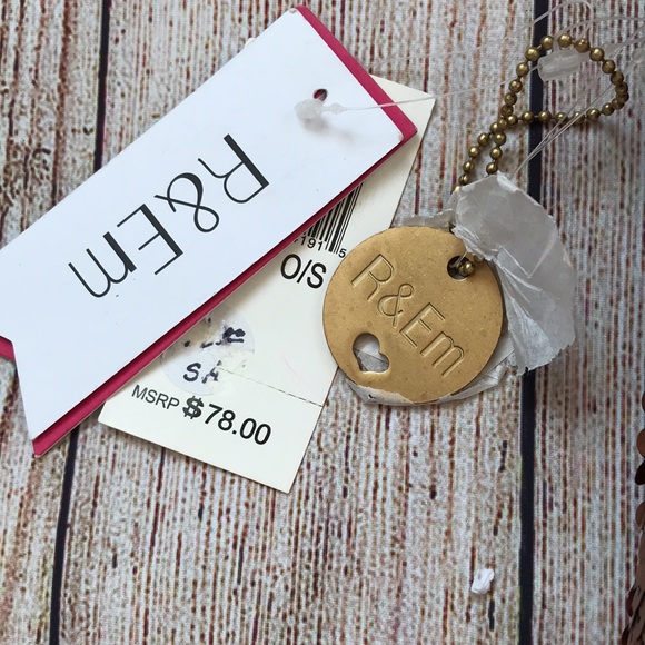 Holiday sequin Bag - Picture 3 of 4